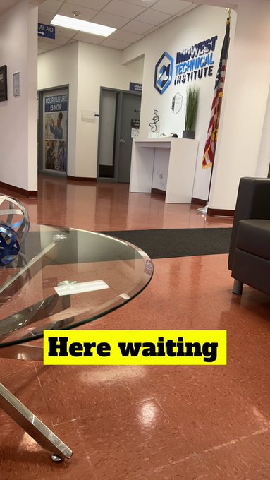 I&rsquo;m here https://t.co/Ic1aYA5Q0b