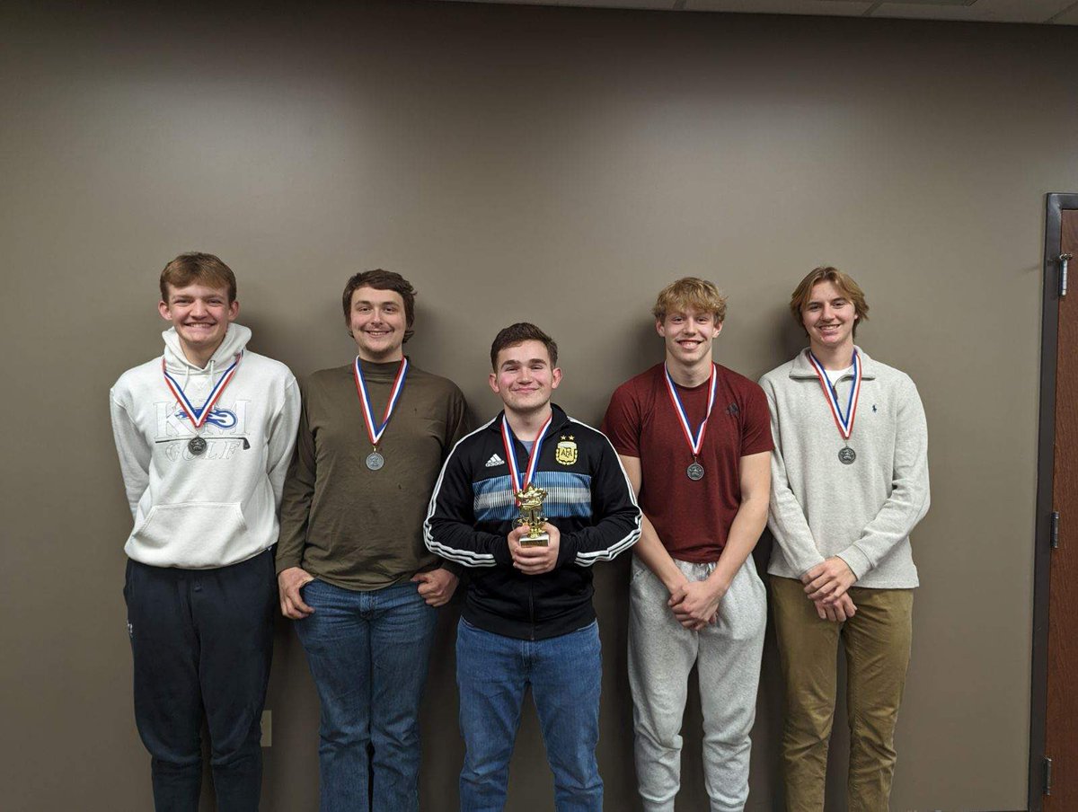CONGRATULATIONS to this STATE-BOUND <a href="/KMKometsHS/">KassonMantorville HS</a> Knowledge Bowl team! We are so proud of you!! <a href="/KM_Activities/">KM Activities</a> <a href="/rachelcworden/">Rachel Worden</a>