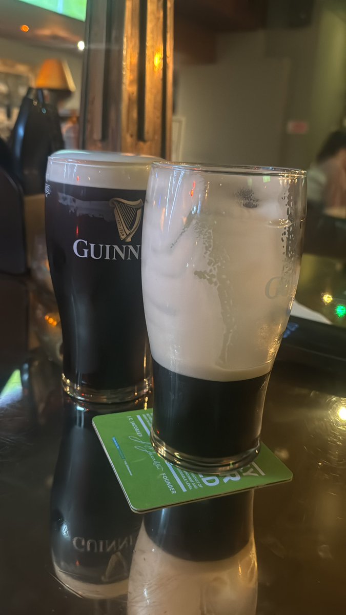 StephenMac_'s tweet photo. @bootlegger1974  check this ducker mate the benefit of working in Dublin is the creamy ducking pints we drink babbyyyyyy🏴󠁧󠁢󠁳󠁣󠁴󠁿🏴󠁧󠁢󠁳󠁣󠁴󠁿🏴󠁧󠁢󠁳󠁣󠁴󠁿 https://t.co/oVcbsV6TOP
