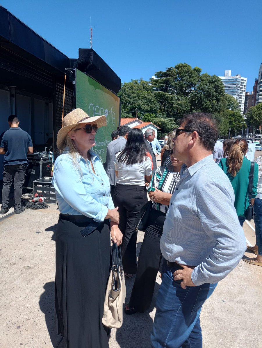 FESCOE_'s tweet image. Postales de la presencia de FESCOE en el lanzamiento en #Rosario de #GENERFE , la iniciativa del @GobSantaFe para mejorar la infraestructura energética y generar energías renovables.