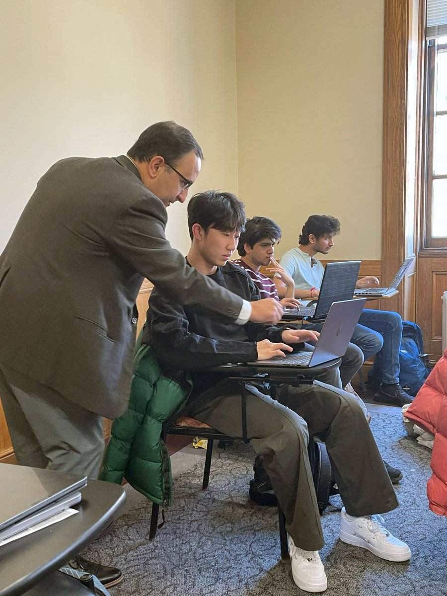 JHUCaSE's tweet image. For #WorldEngineeringDay we’re spotlighting CaSE #SystemsEngineers who focus on mathematical modeling, optimization, and complex system analysis for infrastructure, energy, and public health systems. Below students model predator-prey relationships using Lotka-Volterra equations.