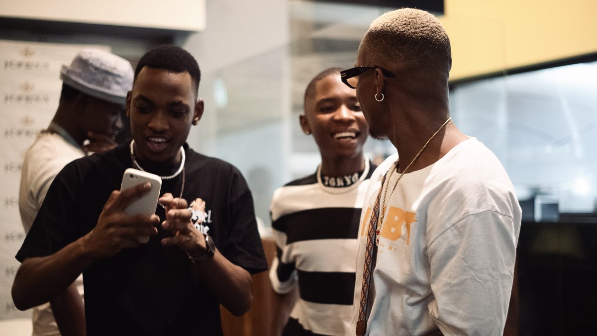 Ozifteddy's tweet photo. Seriously Serious!!! 

📸: @KatlegoNthabane https://t.co/kNwURjjbFw