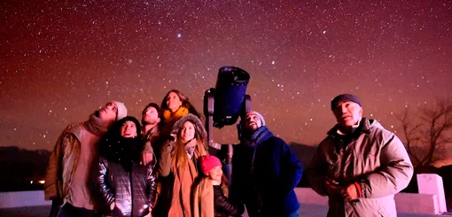 🔭 San Juan, Capital Nacional del Turismo Astronómico

En #TurismoNacional, <a href="/SoyCarlaRuiz/">Carla Ruiz</a> habló con Johana Quinteros, docente, investigadora y divulgadora del Observatorio Félix Aguilar de la Universidad Nacional de San Juan

👉 radionacional.com.ar/san-juan-capit…
