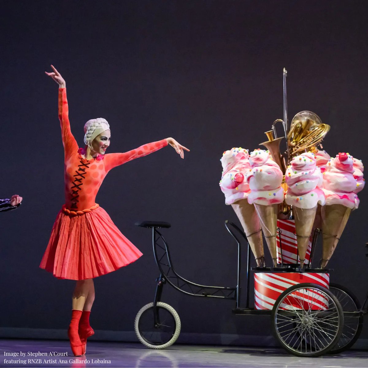 Giant Blüe Ring 🍁 tweet media