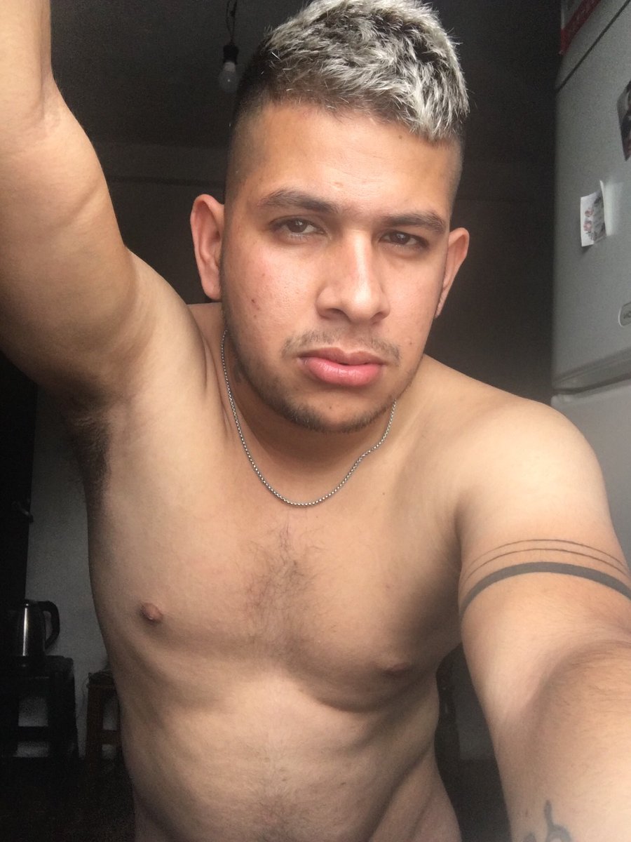 amor_decondone's tweet photo. Necesito un garche fijo. :( https://t.co/3lg43ZeR9a