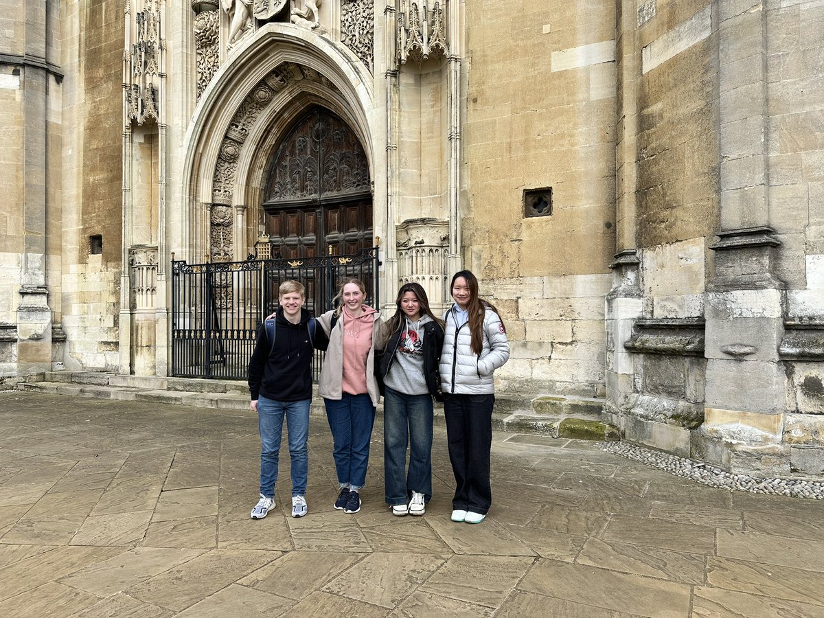 Welly_Music's tweet image. A masterful talk with Stephane Crayton @Kings_College to our A level students today. From baroque violins to Berio, we were truly inspired. Now for a new composition project with isorhythms. #musiceducation