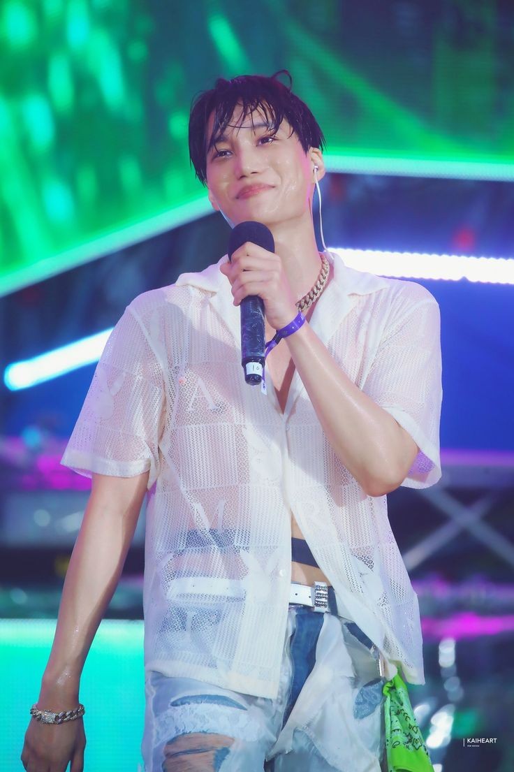 D-342⏳ 당신은 내 행복의 원천입니다..💙✨ 01:14 jongin time 🐻 #KAI #카이 #카이버블 ׅ