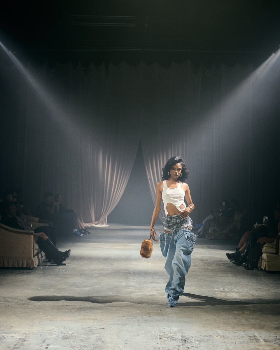 ⭐️⭐️⭐️⭐️⭐️ tweet media