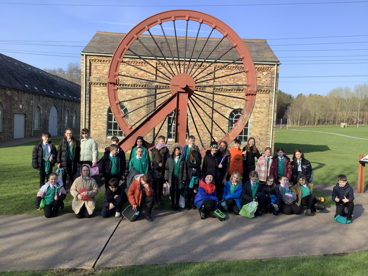 What a fabulous Day 2 of our Ashington to the Future Project - exploring the Northumberland Archives, interviewing the amazing volunteers from the Ashington Veterans and Elders Institute and finding out about Ashington in the past @NorthldArchives @NCEA_Trust @AlanJHardie