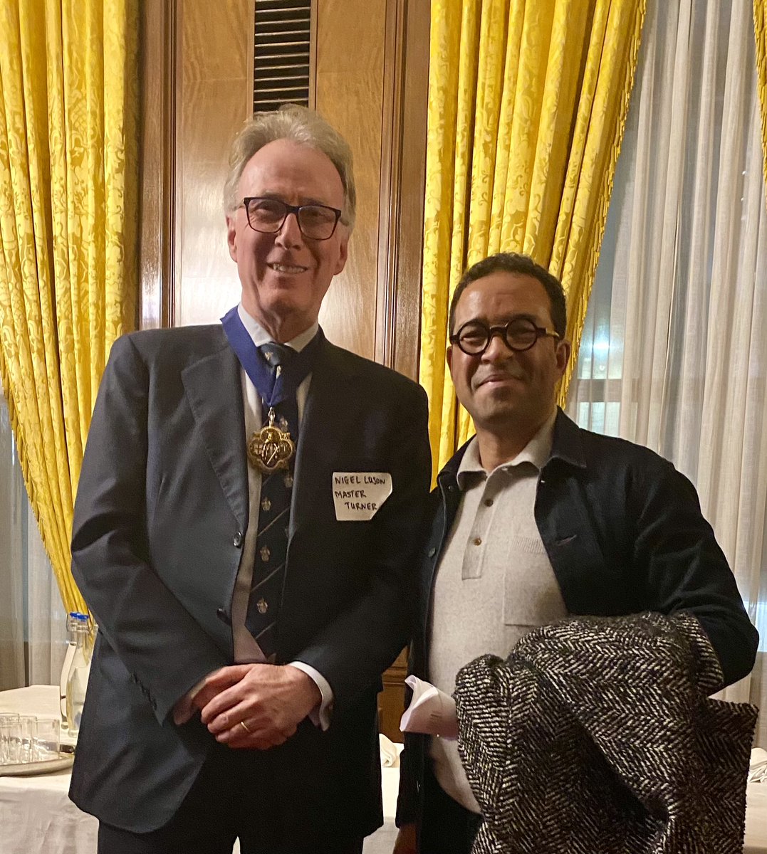 najhl's tweet photo. I have spent a fascinating evening at Mercers Hall supporting the great work of No Going Back, the livery-backed initiative to help prisoners back into the workforce. Inspiring words from CEO Fran Findlater and Journalist Rafael Rowe. Turners are proud to support.. https://t.co/DNGb0FCurF