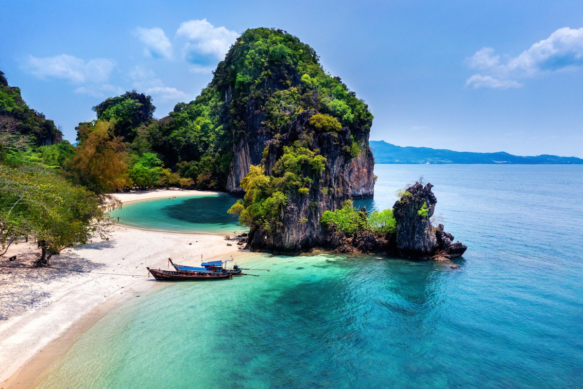 12gocom's tweet photo. What to do in Krabi? 🏝

Who else is planning to visit Krabi? What's good there? Check here!

1. Stunning beaches
Beaches in Krabi are super famous, especially beaches in Ao Nang Bay, Railey Beach, Phra Nang Beach. All of the beaches here offers crystal clear water and golden sand. Very suitable for a relaxing walk. However, if you are looking to do some activities, lots of fun water activities are available there for you!

2. Rock climbing
Rock climbing here is one of the world's most famous rock-climbing destinations, led by Railey Beach and Ton Sai Beach. Try rock climbing here and enjoy the beautiful landscape of the Andaman Sea.

3. Islands tour
Krabi is the door to stunning islands like Phi Phi Islands, Hong Islands, and James Bond Island. Activities that tourists like to do during their tours are snorkeling, swimming, and exploring forests and caves on islands. Adventure is calling. Let's go!

4. Emerald Pool and hot springs
Turquoise-colour pool surrounded by lush jungle and relaxing hot springs that have minerals that are perfect for your skin. These are also a must-visit in Krabi.

5. Muay Thai Class
There are many Muay Thai camps where you can join and practice the famous martial arts. Attending Muay Thai matches as a guest is another fun activity to do.

6. Enjoy seafood
Fresh seafood can be found anywhere throughout the province, whether at restaurants or night markets.
Beautiful beaches, clear water, colorful fish, fun rock climbing, hot springs, and fresh seafood, Krabi has it all!

Let's go to Krabi with 12Go
You can book a bus, van, plane, and taxi tickets with us.
Or book a ferry to visit the islands. Super convenient!
Bangkok to Krabi 

https://t.co/k5TgKw4JNW