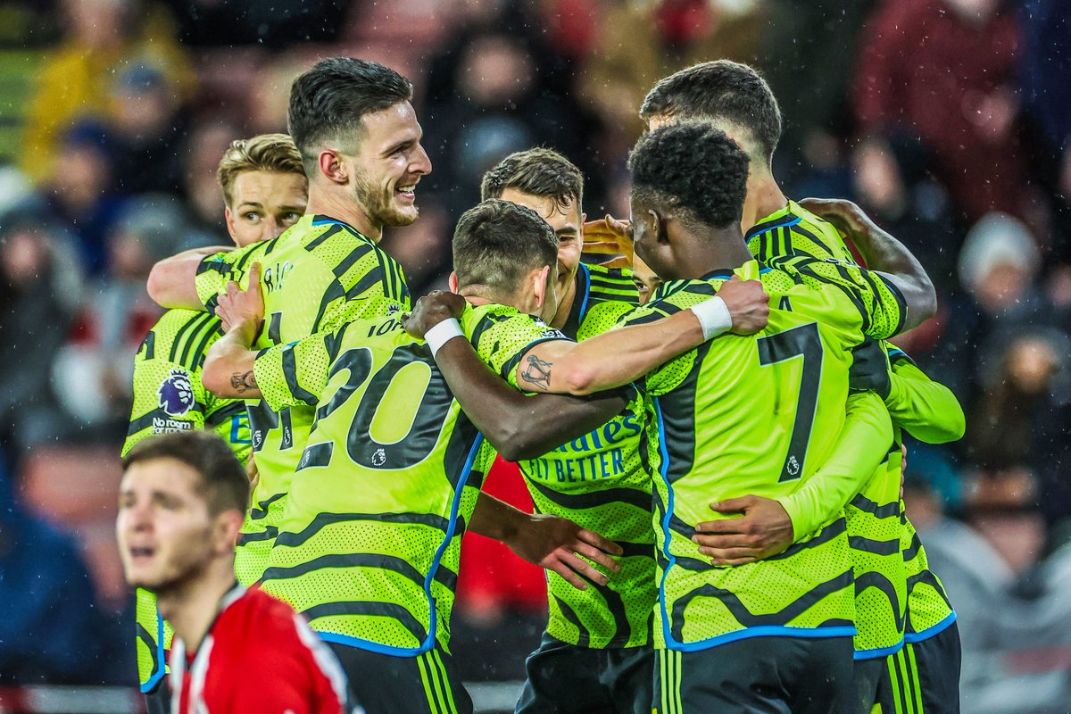 PulseSportsNG's tweet photo. ⚽️ 5' — Sheffield Utd 0-1 Arsenal 
⚽️ 13' — Sheffield Utd 0-2 Arsenal 
⚽️ 15' — Sheffield Utd 0-3 Arsenal 
⚽️ 25' — Sheffield Utd 0-4 Arsenal 
⚽️ 39' — Sheffield Utd 0-5 Arsenal 

It's half-time! Total domination from Arsenal! 🔥 https://t.co/ppImZQhvI3