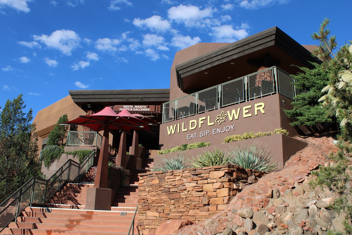 WildflowerBread's tweet image. Did you know we have a Wildflower location in Sedona? 🌄 Don't forget to stop by for great eats as the weather starts to heat up!🙌🌻