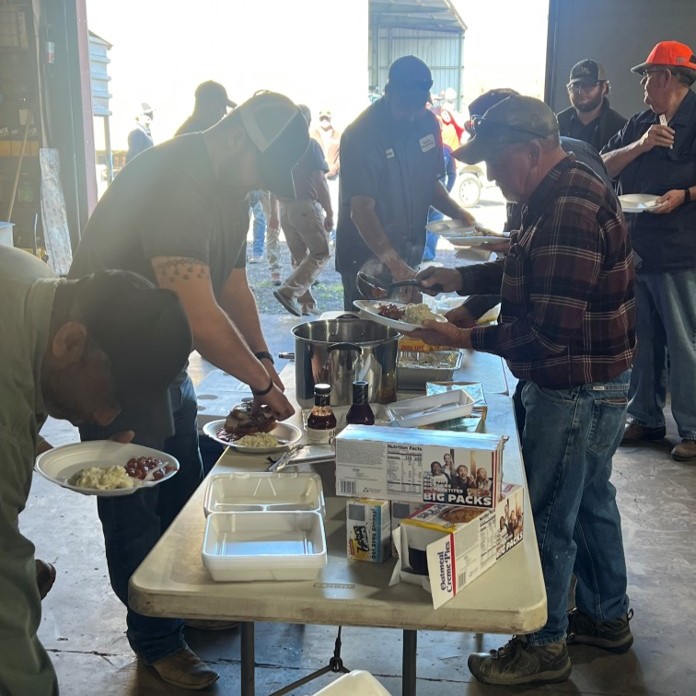 Our Danville, AR production division recently prepared a meal for the Yell County Road Department and Judge to express gratitude for the swift efforts in repairing weather-damaged roads that were crucial to accessing our farms. Thank you to all involved! #MakingChickenAmazing