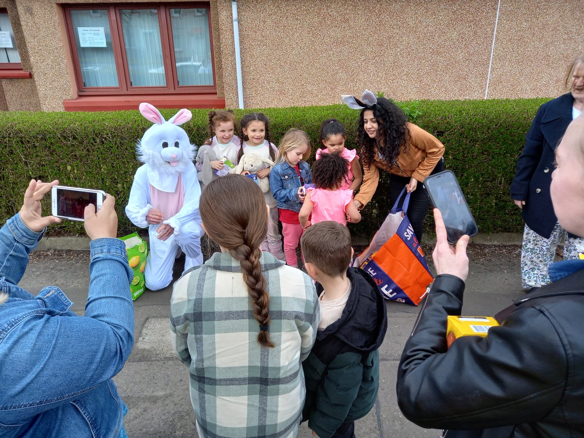 Our @PollokEvents Easter egg appeal is live at Tesco Silverburn. We aim to raise 1000 Easter eggs for the Easter Bunny to hand out around Greater Pollok on Easter day. Can u help us?. This is a great event & we are excited bunnies lol 🐰 @ThreehillsCS