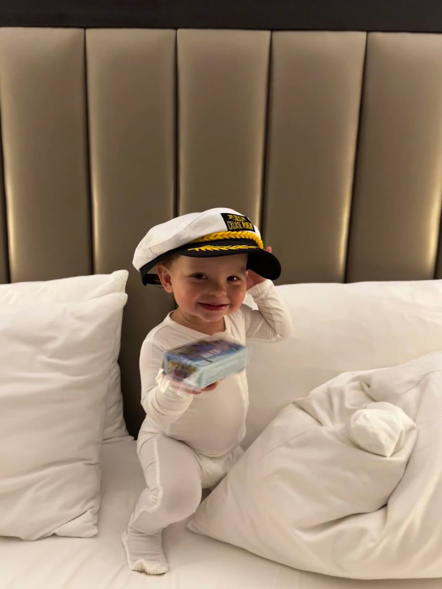 Jay Mewes tweet media