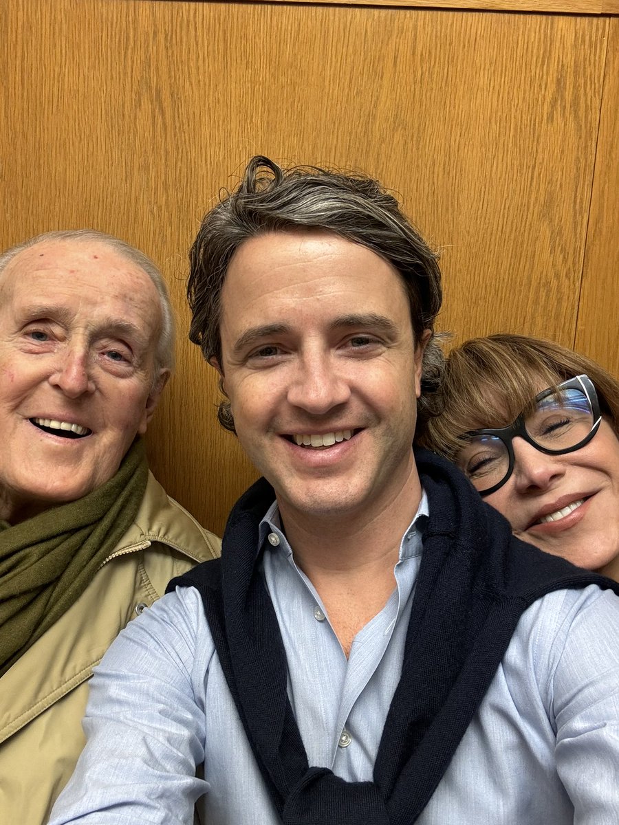 Nicolas Mulroney tweet media