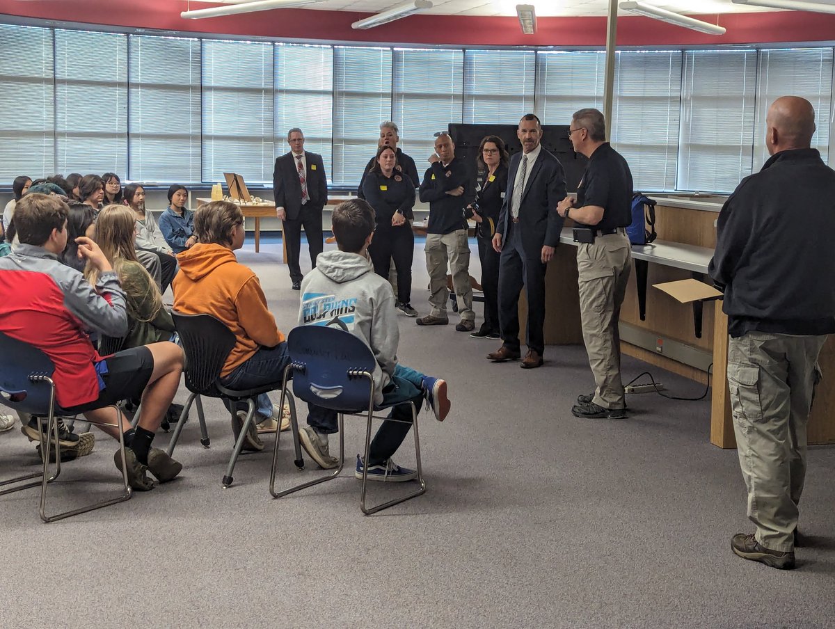 FBI agents and specialists from the Charlotte branch speak to Stanly STEM Early College on their different jobs and experiences. What a great experience for our students!  Thank you to the FBI for answering a letter from one of our students and making this happen. <a href="/FBICharlotte/">FBI Charlotte</a>