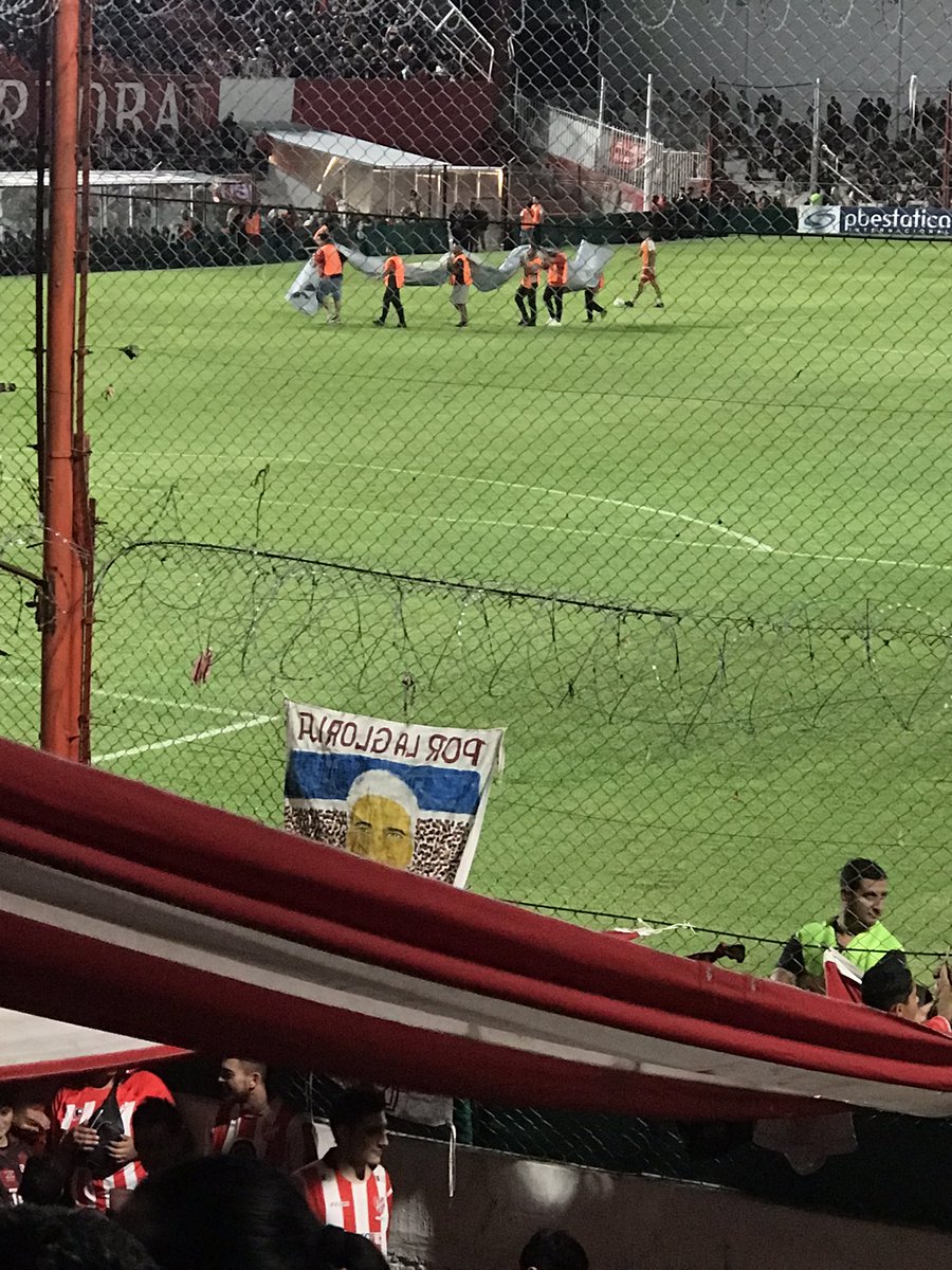 Asi sacaron la chota de Roffo del monumental de Alta Cordoba