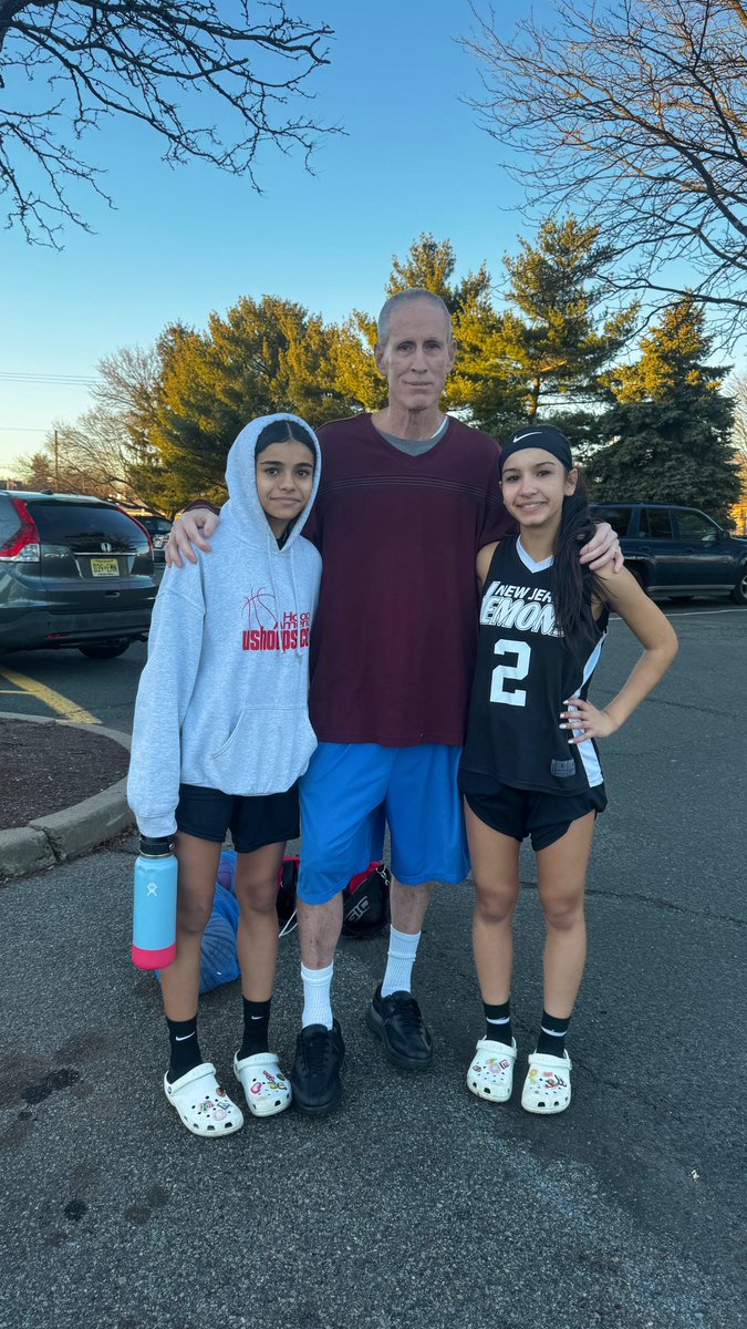 azconatwins's tweet image. Yesterday was such a great day for #njdemons &amp;amp; #ushoops We got the two wins and got right back to work! The work never stops!🔥