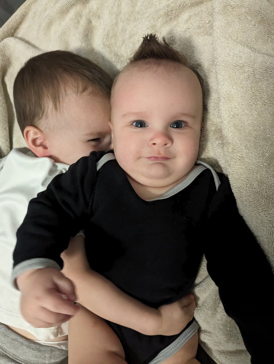 jaySwanson_1's tweet photo. Happy National Son's day to our sweet and chaotic boys 🩵 https://t.co/nhErfH7xT1