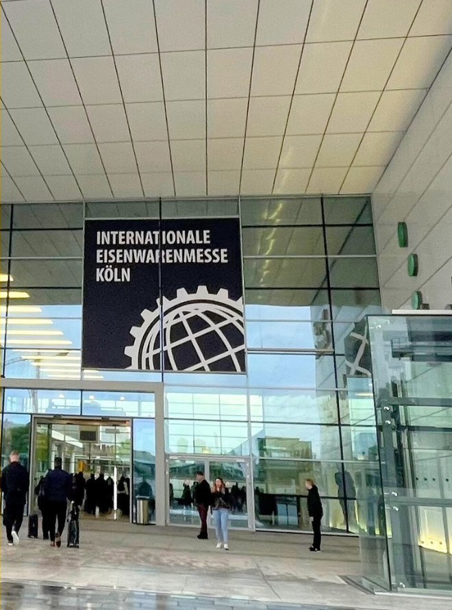 Hey there! On its third day, #EisenwarenmesseInternationalHardwareFair2024 is buzzing with excitement! Explore the latest industry trends at our #FastenerTaiwan booth, Hall4.2/D089. Best wishes for success to exhibitors and visitors! 🔩💡

 #FastenerTaiwan2024 #IndustryInsights