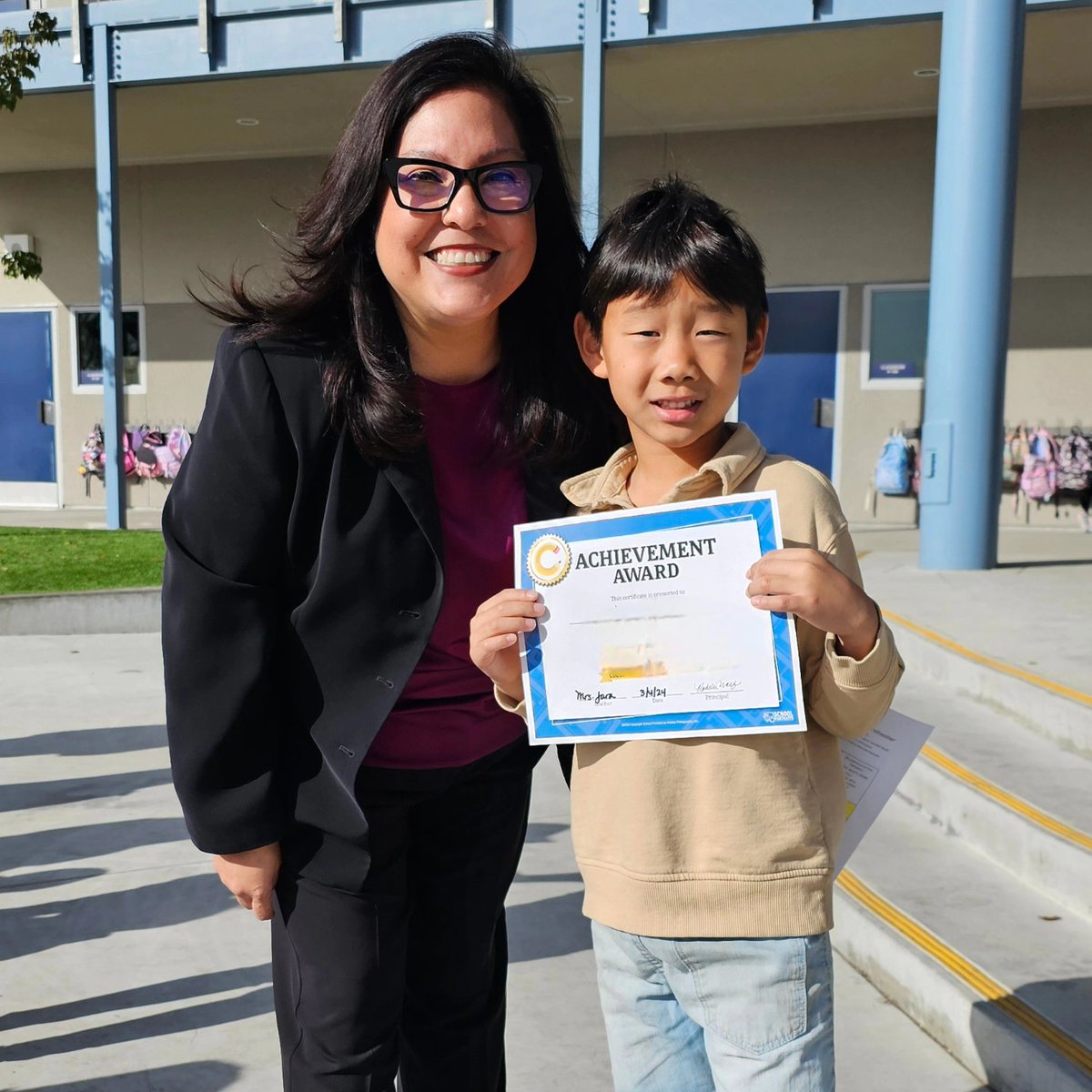 collegewood_el's tweet image. We celebrated our kinder and first graders at our trimester awards. We are all so proud of our Cougars! 👏❤️👏❤️👏 #cultivatebelonging🌱 #developingmindsnurturinghearts #celebratesuccess