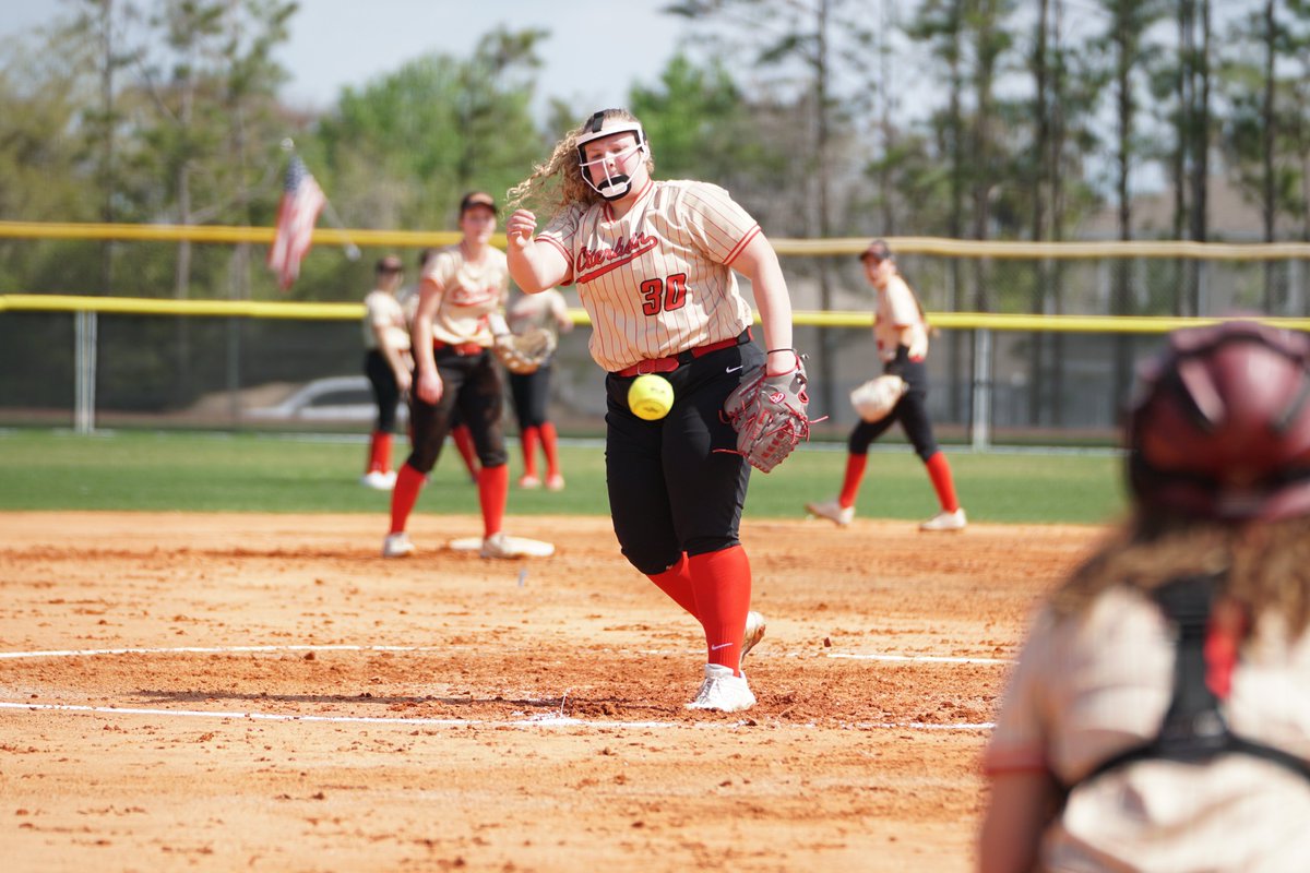 Softball splits four outings in hectic beginning to The Spring Games, as weather forces the Cards to play THREE opponents on busy Monday. The team beats Alfred and Chatham, with pitcher Riley Hamm earning a win and save thus far. Catch up more here! ⬇️ 🥎

otterbeincardinals.com/news/2024/3/4/…
