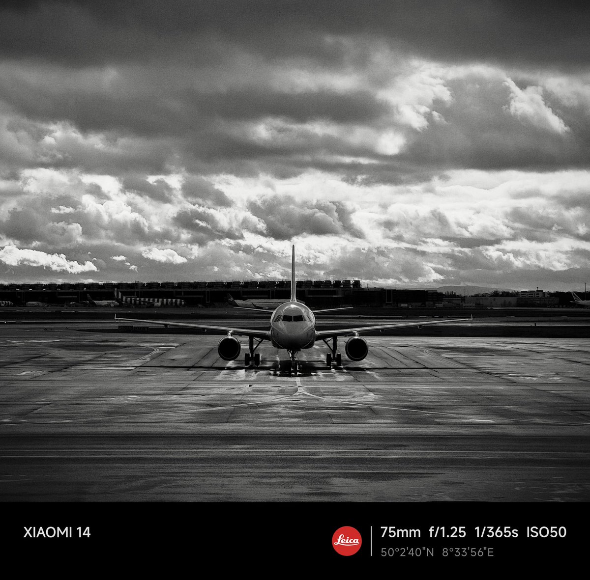#Xiaomi14 capturing the calm before the journey amidst the dramatic skies *75mm lens in Leica BW HC