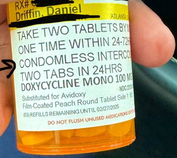 ddriffin's tweet photo. Thought it was cool my #DoxyPEP label says “#condomless” compared to “unprotected” sex. Let’s continue to use people first language on labels. https://t.co/CzyaDCPElV