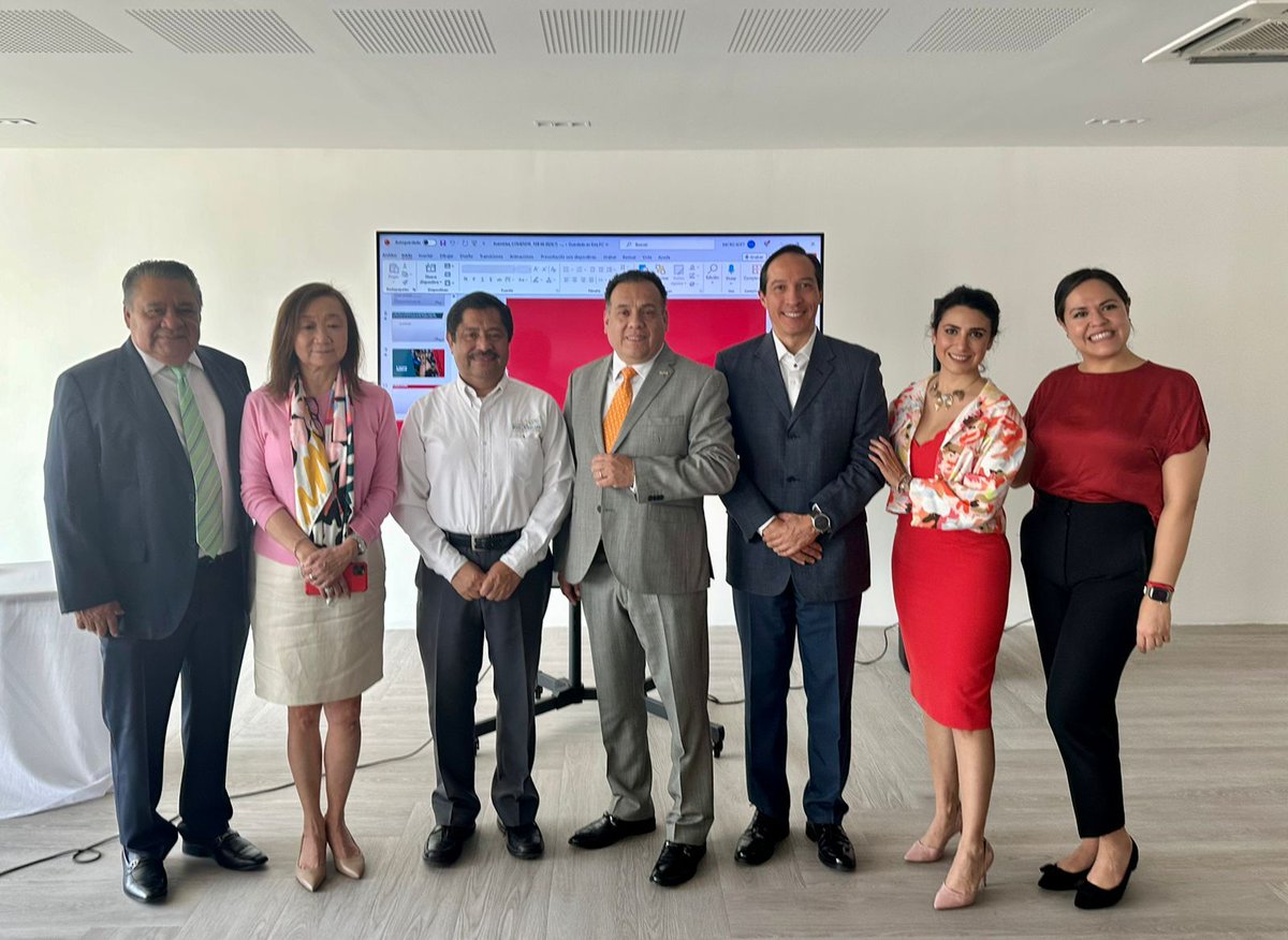 NORMEXsc's tweet photo. @ComenorMx cuenta con un nuevo Consejo Directivo (vigente hasta 2026) encabezado por @perez_munguia(@NYCE_MX), Nomeil Vásquez(@IsatelNomMex ),José Zavala (A W&amp;W Laboratorios)@ldecosio88 (@NORMEXsc),@vfercam(@IMNC_MX)y Gloria Puga Martínez(TYSSA). https://t.co/Cu9OSKuVzy