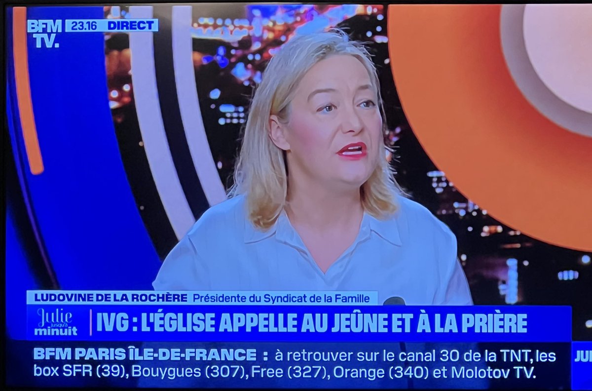 Étonnant comme ceux qui racontent qu’ils ne sont 'pas contre l’IVG, mais contre l’#IVGDansLaConstitution' sont les mêmes que ceux qui n’étaient 'pas contre les couples homosexuels mais contre le #mariagepourtous'.🤷‍♂️