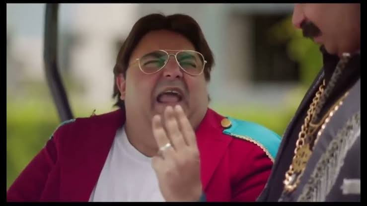 بعد اذن ازدواج قناة السويس و المشاريع العملاقة ممكن نستنى ٣ سنين بس؟ ٣ سنين ناخد نفسنا والله عشريناتي كلها راحت في الخرة