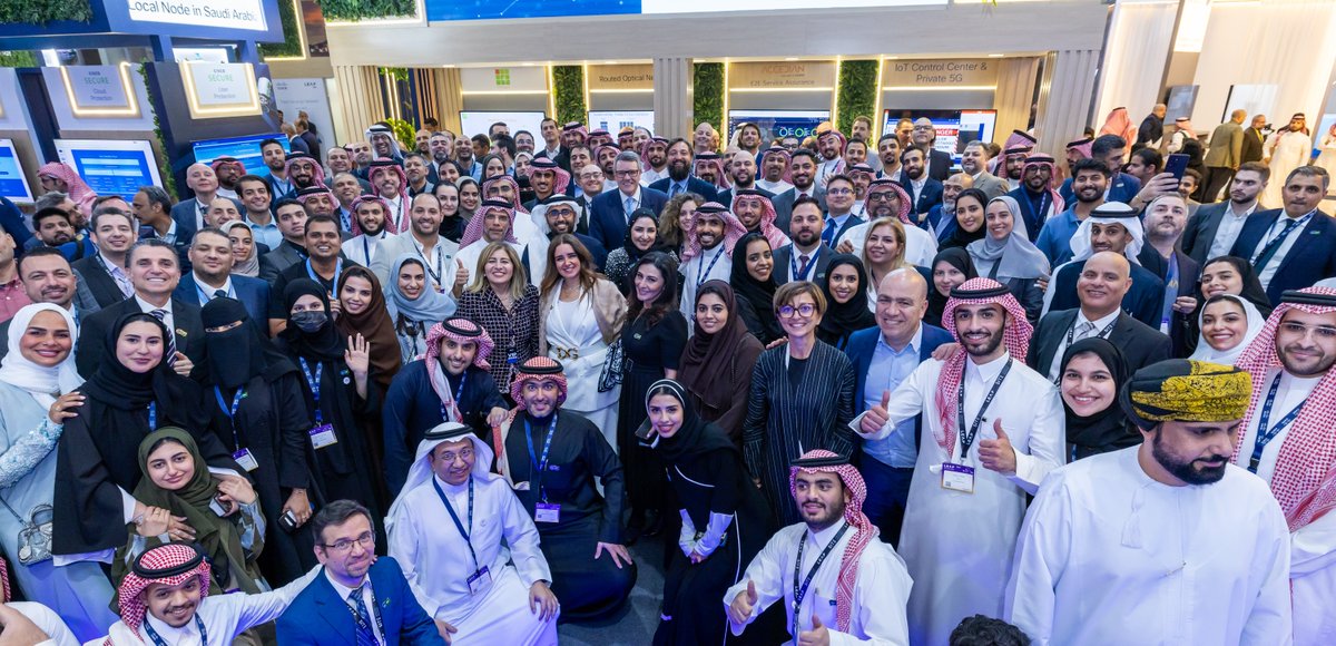 CiscoSaudia's tweet image. Day 1 of #LEAP24 comes to an end! It was exciting connecting with all our customers and partners. Stop by the Cisco booth tomorrow at H1.J10 to dive into #AI driven connected and sustainable solutions. Huge thanks to our amazing executives and team! 🇸🇦 👏 
#CiscoLEAP #CiscoSaudi