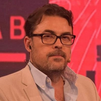 marmoratopablo's tweet photo. No se pierdan la nota que hicimos con @MeijideFG  al gran @diegoacorbalan, periodista, conductor de @ventanaabierta y especialista en análisis digital de temas políticos. El fenómeno Milei, cómo cambió la participación en la era de las redes y más 📻👇 https://t.co/HiNtmHkmuA https://t.co/BlyN1jCdqH