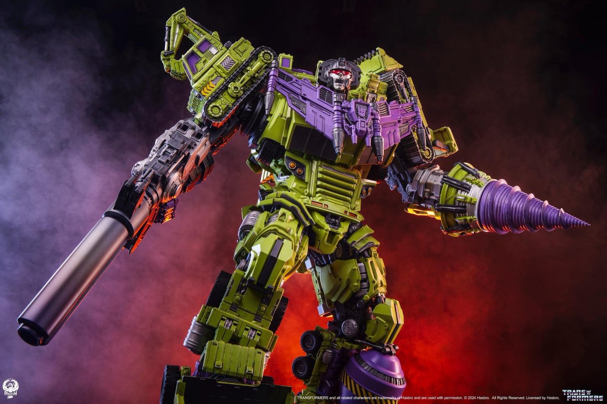 Devastator from the #Transformers  New sneak @collectpcs  Concept and design by us 🤘Also handled Art Direction with the team at PCS . Keep your eyes out he’s going to be huge! #kucharekbrothers #kucharek #devastator #decepticons #autobots #optimusprime #sideshowcollectibles