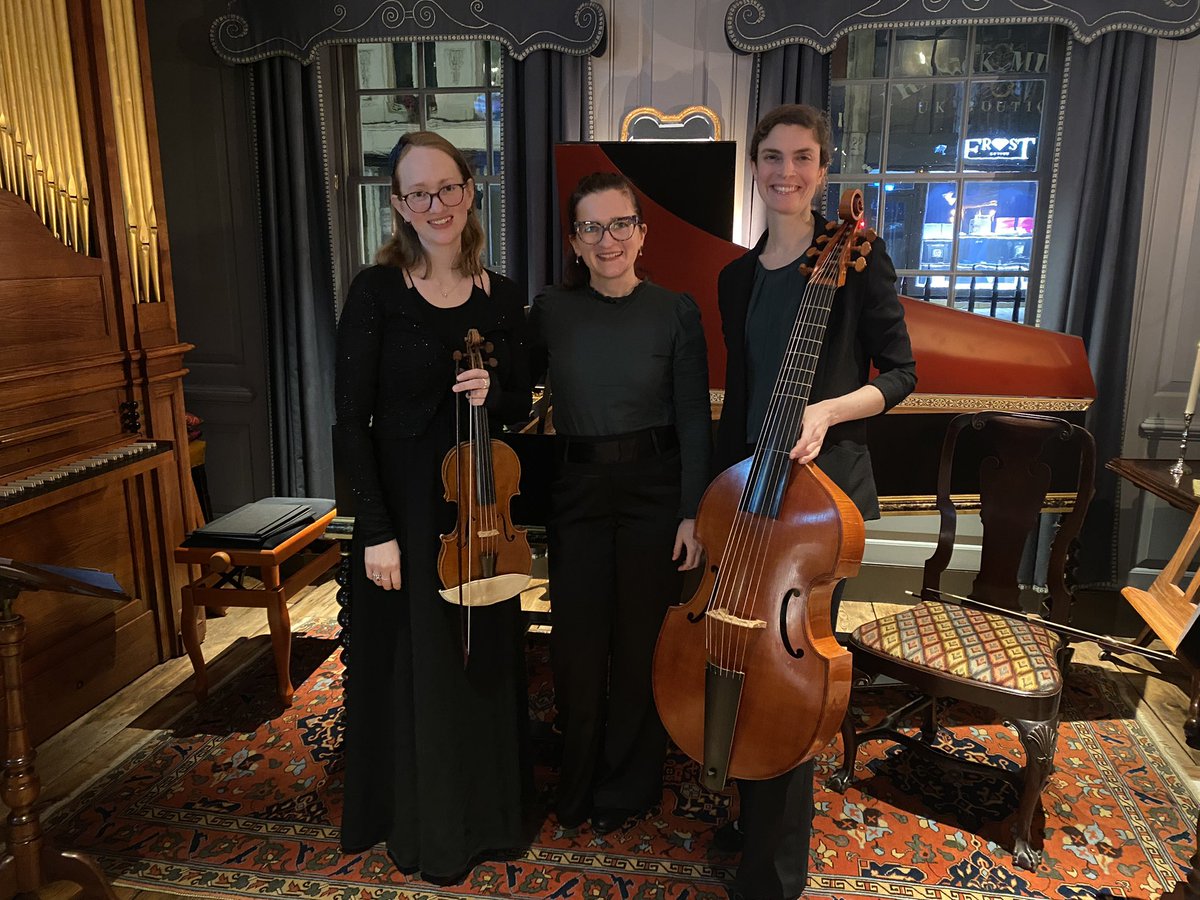 Such a great evening with @royalbaroque ladies at @HandelHendrix performing Buxtehude, Biber and Handel at the ‘Handel’s Salon’ concert series. Thank you for having us! 🎶