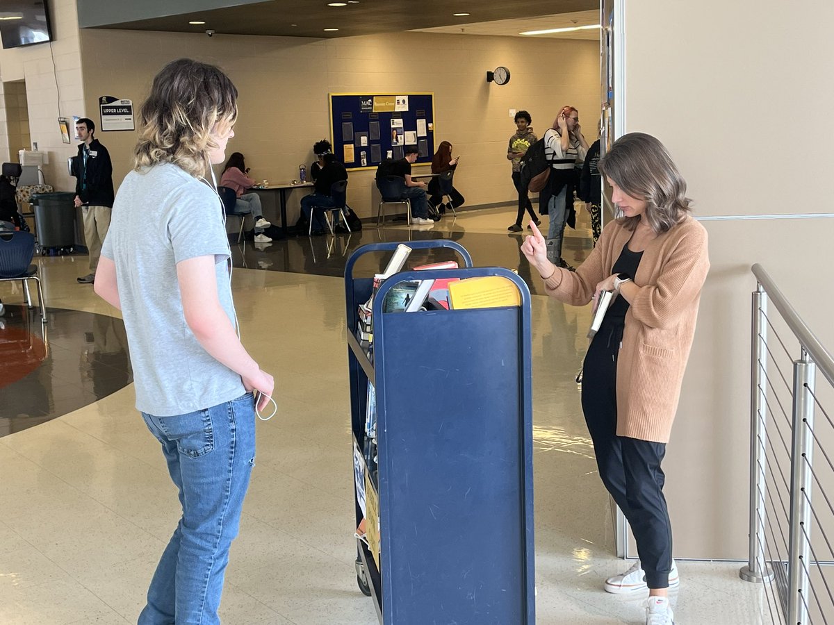 MrMcGuire122's tweet photo. Read Across America Week at Battle High School! We kicked things off with PJ Day and mobile book cart in the cafeteria. We continue tomorrow with more celebrations! Check the Spartan Mailer to see what prizes can be won! #RAAW #readingforpleasure https://t.co/aUOvjLIonr