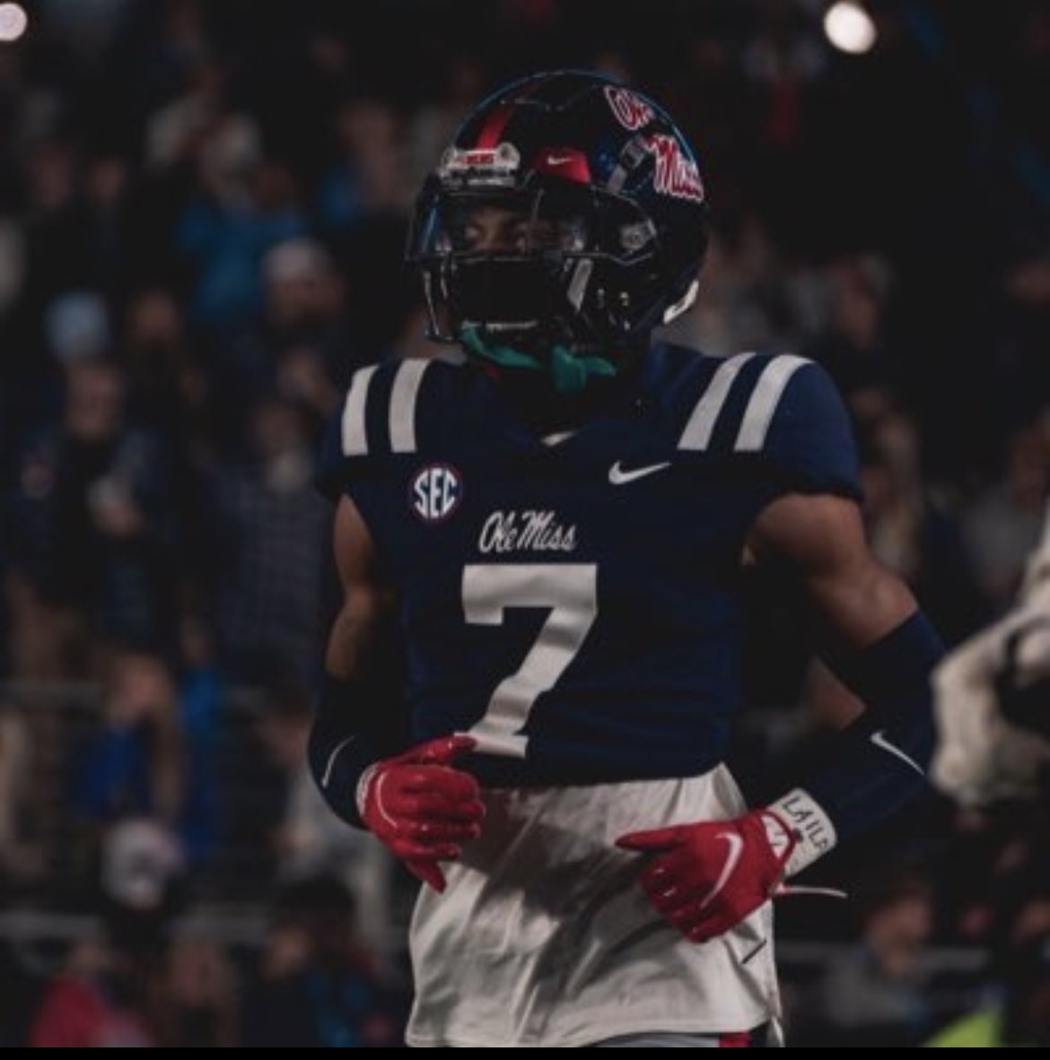 Blessed to receive an offer from Ole Miss!! <a href="/CoachB_BROWN/">Coach Bryan Brown</a> <a href="/Lane_Kiffin/">Lane Kiffin</a> <a href="/OleMissFB/">Ole Miss Football</a>