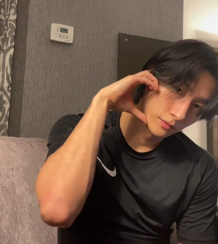 CKb9t's tweet image. ~》 Changkyun is here.
hola! soy changkyun böt y estoy aquí para hacerte feliz, si me necesitas no dudes en @ o ir a mi dm.