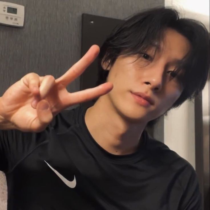 CKb9t's tweet image. ~》 Changkyun is here.
hola! soy changkyun böt y estoy aquí para hacerte feliz, si me necesitas no dudes en @ o ir a mi dm.