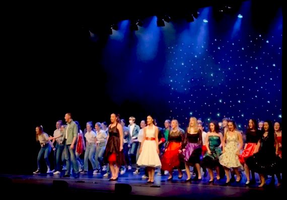 What a fantastic evening, last night @FloralPavilion performing at ‘A Stage Full of Stars’ 🌟 Incredibly proud of all our young performers 👏🏻 we had a wonderful day celebrating the talents of young people from a range of schools 🎭🎶👯‍♀️✨#DreamProductions24 #PerformingArts #Wirral