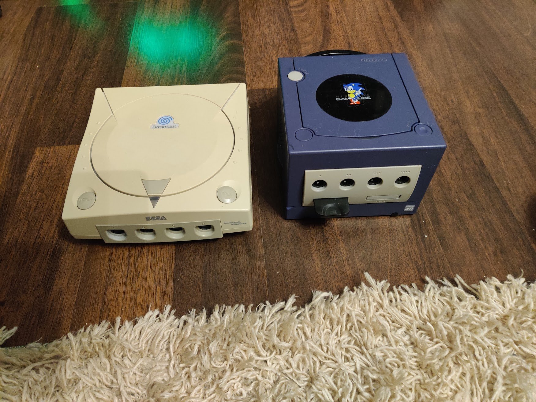Game Mistress on X: When the dreamcast got discontinued. My replacement  was first the Nintendo Gamecube ( hence the sonic sticker) and the OG Xbox.   / X