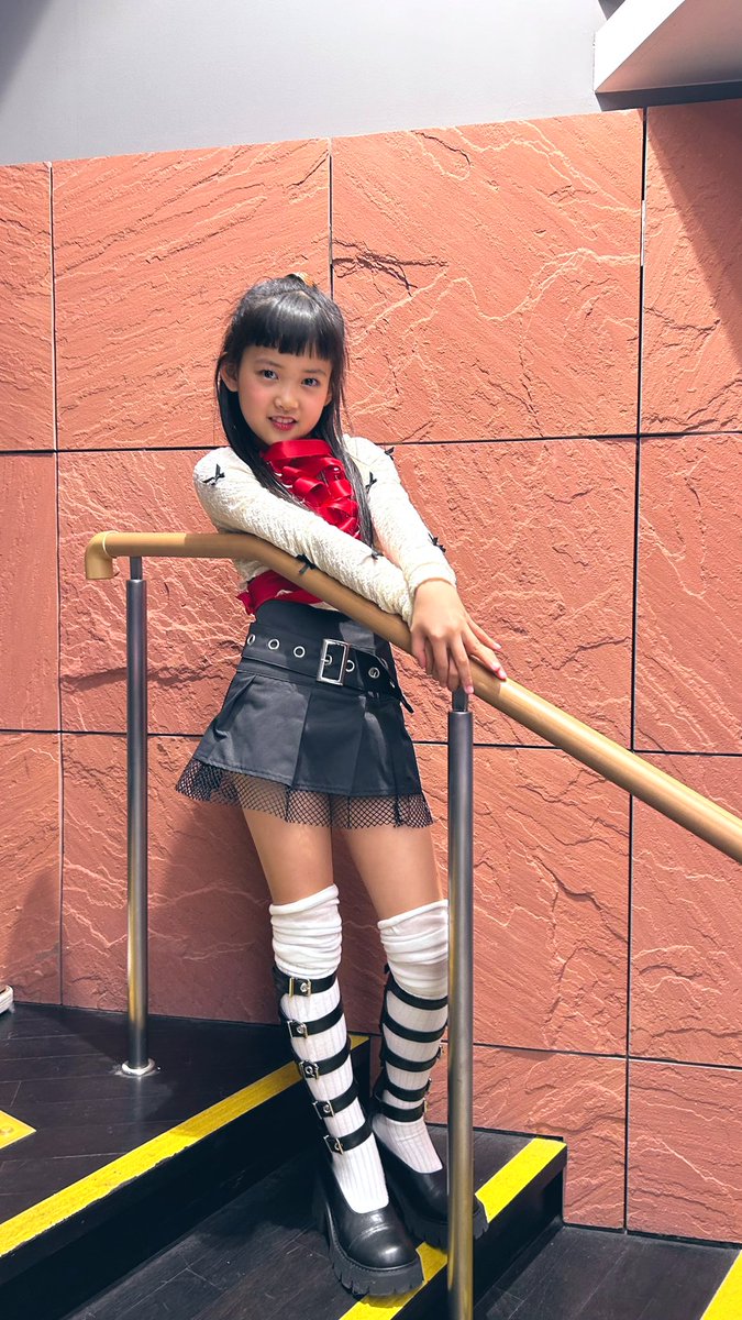 anju_u7014's tweet photo. アイゲキ♡ダンチャレでは
BABY MONSTER さんの
"BATTER UP"を披露させていただきました✨
前回はかわいい系だったので
今回はカッコいい系のナンバーを選んでみました〜🤩
声援ありがとうございました🧸💜

#RADSUPERIORS #ANJU
#BABYMONSTER
#BATTERUP
#白雲らんらん絶賛配信中 https://t.co/y5rUpDJEWE