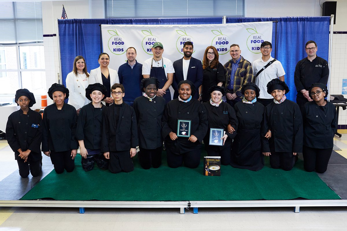 Real Food for Kids (@realfoodforkids) on Twitter photo A BIG congratulations to the winners of this year's Culinary Challenge:
1st: Takoma Park M.S. (<a href="/MCPS/">MCPS</a>) | Lentil Soup, Grilled Paneer Cheese+Masala Fries
2nd: <a href="/southlakeshs/">South Lakes High School</a> | Beet Arepas w/Black Bean Purée + Revuelta Criolla
3rd: <a href="/LJMS_FCPS/">Luther Jackson MS</a>| Cornucopia Cascade + Watermelon Pizza A BIG congratulations to the winners of this year's Culinary Challenge:
1st: Takoma Park M.S. (<a href="/MCPS/">MCPS</a>) | Lentil Soup, Grilled Paneer Cheese+Masala Fries
2nd: <a href="/southlakeshs/">South Lakes High School</a> | Beet Arepas w/Black Bean Purée + Revuelta Criolla
3rd: <a href="/LJMS_FCPS/">Luther Jackson MS</a>| Cornucopia Cascade + Watermelon Pizza