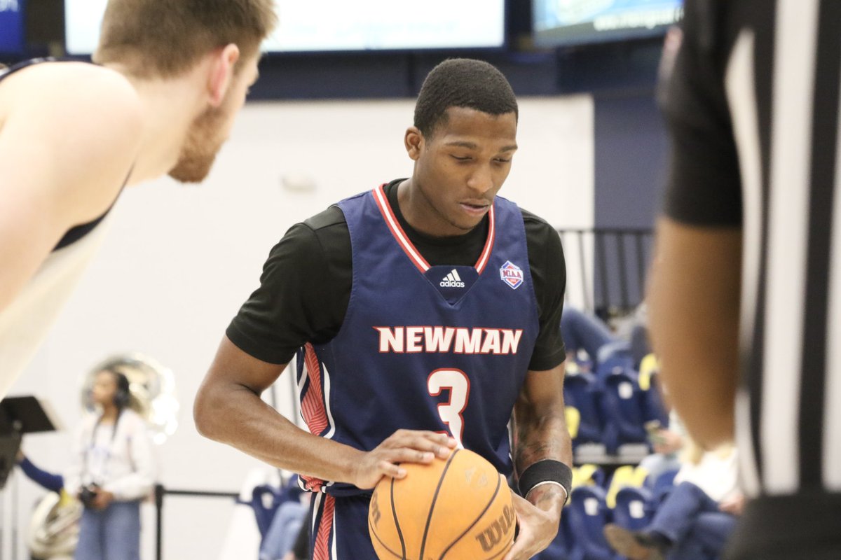 latik_murphy1's tweet photo. Never thought I was gone play college basketball I’m just grateful for this opportunity🙏🏾 I wanna thank everyone that help me get here❤️ 

Thank you, college basketball, for a special journey. Until we meet again🎓🏀  

#EndOfAnEra 3️⃣🖤 https://t.co/MhOPGZkgvi