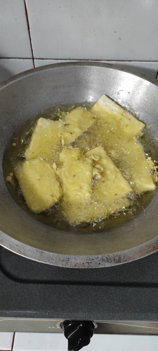 Selamat makan tempe mendoan 😂