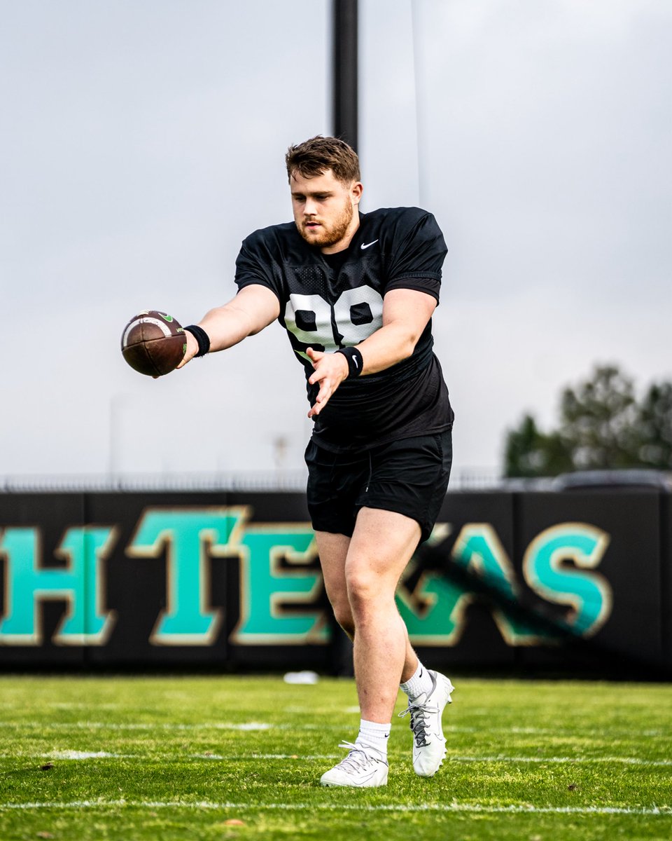 Seth Ford™️ tweet media