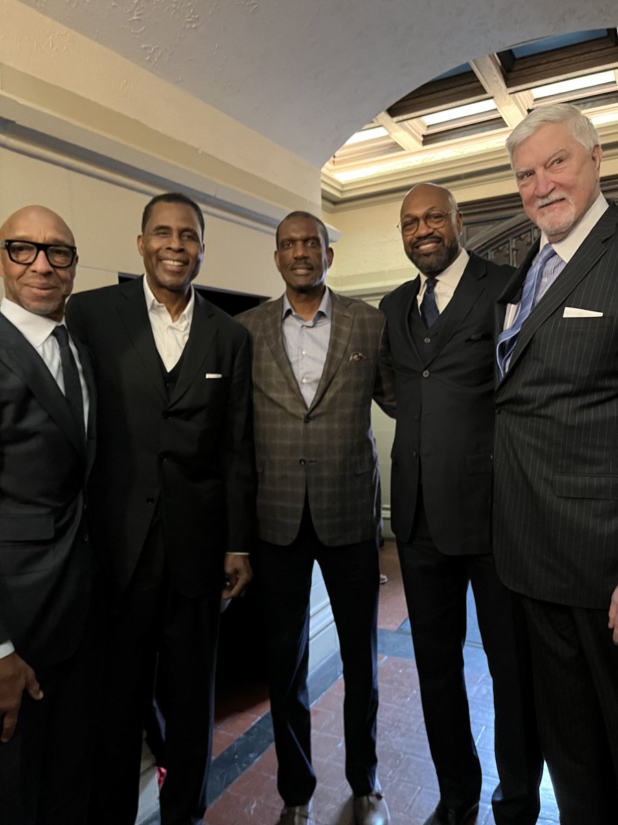 Honored to be with 4 of the greatest to ever play for The University of Maryland. We all reconnected for Lefty Driesell’s memorial service today. An awesome eulogy and celebration of life for a LEGEND! A giant of a man. May he Rest in Peace!