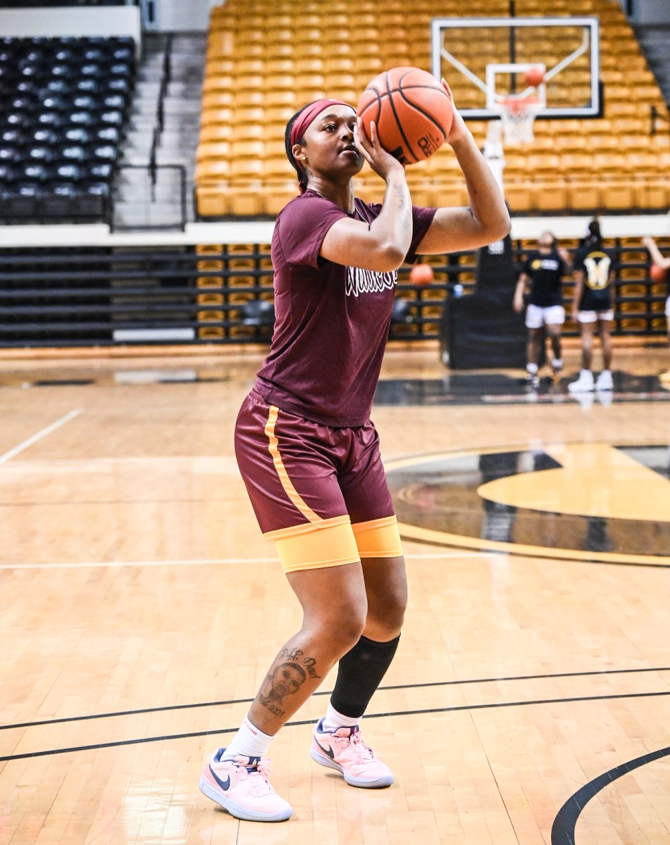 BCUWBB tweet picture